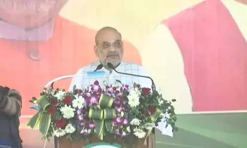 शाह की सभा में चाउंर वाले बाबा : अमित शाह ने तीन बार रमन सिंह का नाम लिया, कांग्रेस के भ्रष्टाचार का हिसाब करने की चेतावनी