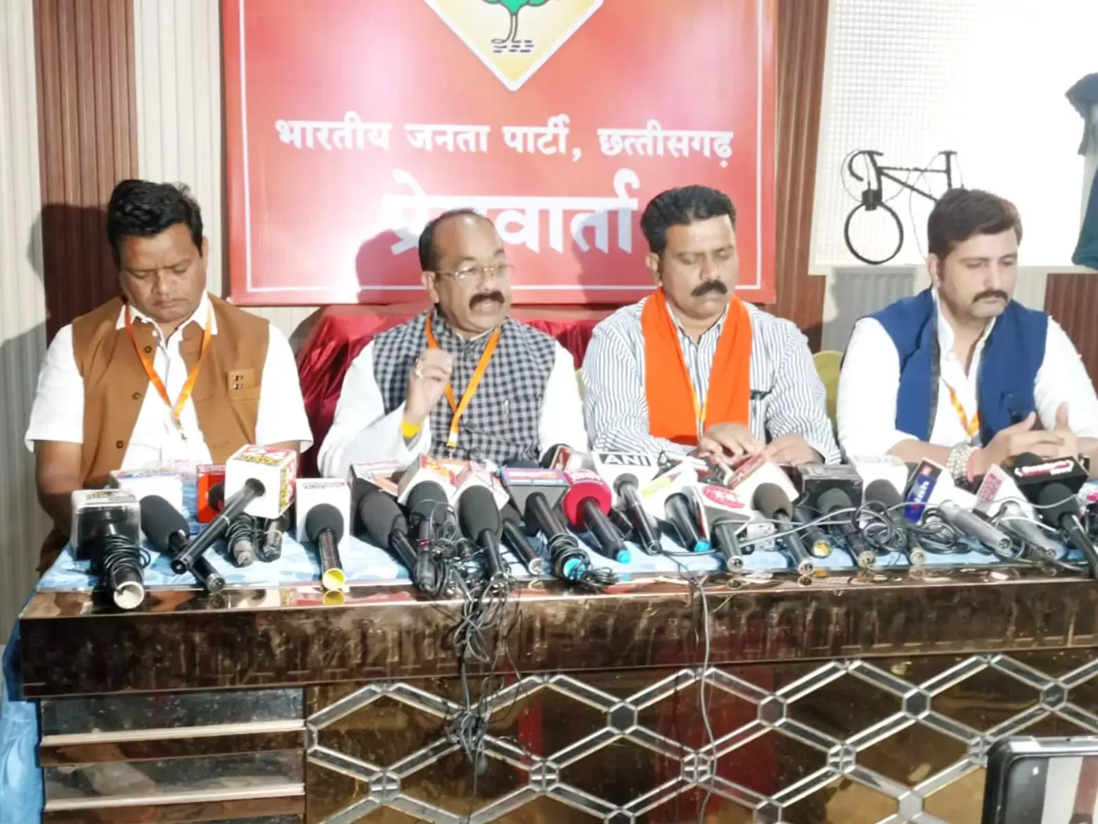 CG में BJP का CM : छत्तीसगढ़ में भाजपा किसे सीएम का चेहरा बनाएगी? प्रदेश अध्यक्ष ने दिया जवाब, PM आवास पर...