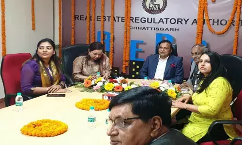 विदाई: रेरा चेयरमैन विवेक ढांड रिटायर, रेरा आफिस में दी गई भावभीनी विदाई