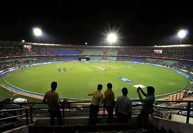 IND vs NZ ODI in Raipur: छह राज्य और 20 हजार कारेंः भारत-न्यूजीलैंड का वनडे मैच देखने छह राज्यों से लोग आ रहे रायपुर, होटलें बुक, 10 हजार से अधिक कारें आएंगी