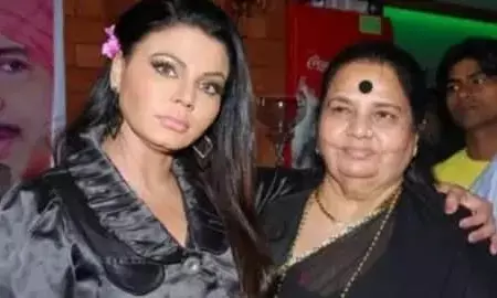 Rakhi Sawant की मां का निधन,इस बीमारी से जूझ रही थी जया...