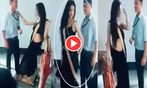 महिला टीचर का गजब का डांस: शिक्षिका ने अपने स्टूडेंट के साथ किया ऐसा डांस, लोगो ने कहा- रिश्तो को...