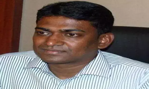 CG कलेक्टर का अपहरणकर्ता बरी : आईएएस एलेक्स पॉल मेनन के अपहरण और सुरक्षाकर्मियों की हत्या का मुख्य आरोपी दोषमुक्त CG कलेक्टर का अपहरणकर्ता बरी : आईएएस एलेक्स पॉल मेनन के अपहरण और सुरक्षाकर्मियों की हत्या का मुख्य आरोपी दोषमुक्त