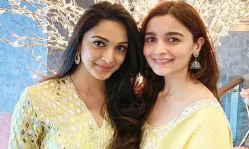 आलिया भट्ट की तरह प्रेग्नेंट है कियारा आडवाणी!...4 दिन पहले हुई थी शादी, जमकर वायरल हो रही तस्वीरें...