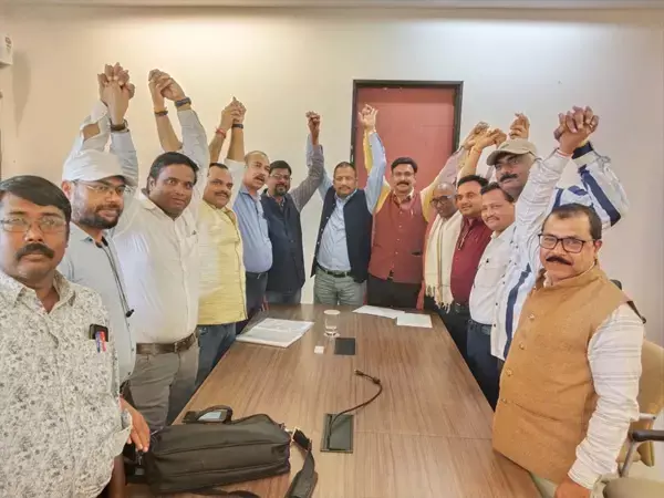 CG News-शिक्षकों का 20 फरवरी को रायपुर में जंगी प्रदर्शन, शिक्षक नेता केदार जैन का सुनिए वीडियो उन्होंने क्या आव्हान किया...
