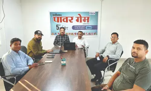 सरकारी अंग्रेजी स्कूल बेसिक शिक्षा के लिए मील का पत्थर