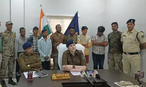 CG khairagarh News-चोरी की रकम से शराब की तस्करी: ज्वेलरी दुकानों में चोरी करने वाला शातिर गिरोह पकड़ाया, छत्तीसगढ़ में चोरी कर बेच देते थे महाराष्ट्र में....