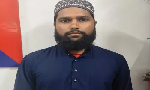 CG  Durg News-छेड़छाड़ करने वाला मौलाना पकड़ाया- ट्यूशन में 9 साल की बच्ची से बेड टच और की अश्लील बातें