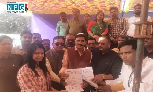 पूरानी पेंशन के लिए शिक्षकों का हल्ला बोल... राजधानी रायपुर सहित सभी जिला मुख्यालयों में हुआ जोरदार प्रदर्शन, बड़ी संख्या में शिक्षक हुए शामिल...