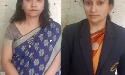 CG News: छात्रा से यौन शोषण के मामले में स्कूल की वाइस प्रिंसिपल और क्लास टीचर को पुलिस ने किया गिफ्तार