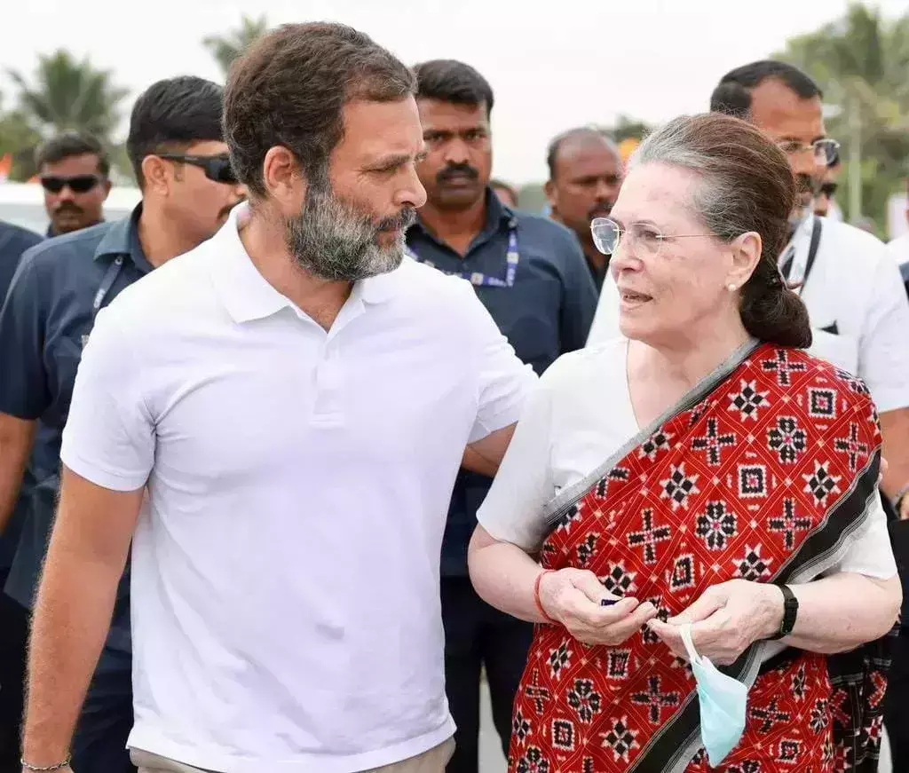 Congress Mahadhiveshan सोनिया-राहुल आ रहे ढाई बजे : कांग्रेस महाधिवेशन में हिस्सा लेने के लिए चार्टर प्लेन से ढाई बजे पहुंचेंगे, जोरदार स्वागत की तैयारी