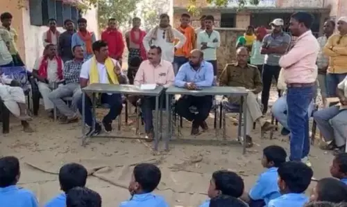 Chhattisgarh News-छात्राओं से छेड़छाड़: छात्राओं को अश्लील वीडियो दिखाकर छेड़छाड़, 3 शिक्षक गिरफ्तार