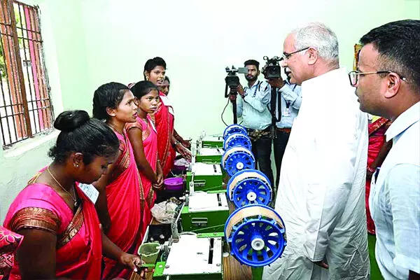 Chhattisgarh: शहरी क्षेत्रों में बनेंगे अर्बन रूरल इंडस्ट्रियल पार्क