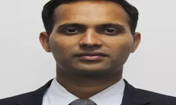 IAS की पिटाई: निरीक्षण में निकले अफसर को बंधक बनाकर लाठी-डंडे से पीटा, तीन गिरफ्तार