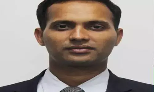 IAS की पिटाई: निरीक्षण में निकले अफसर को बंधक बनाकर लाठी-डंडे से पीटा, तीन गिरफ्तार