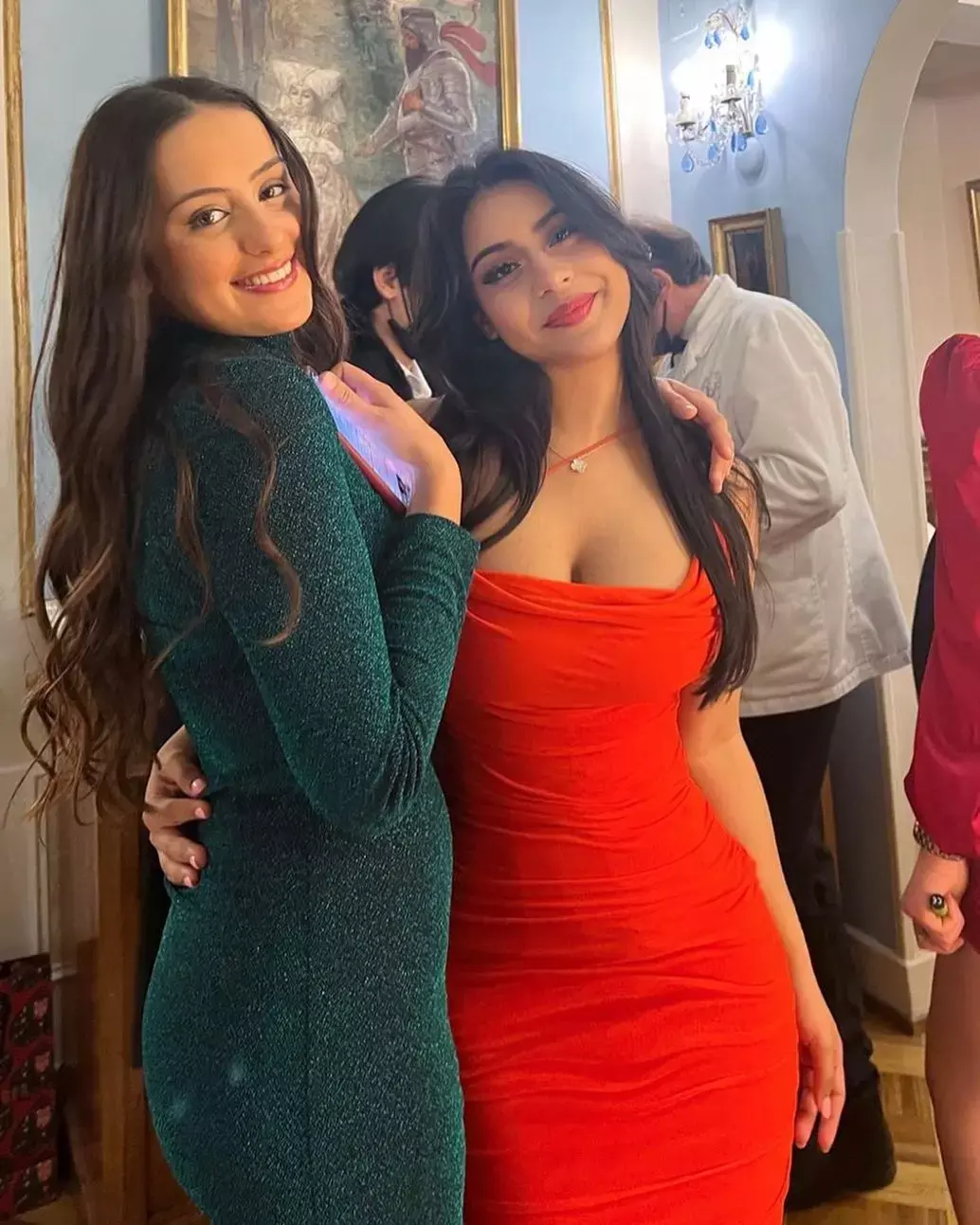 Nysa Devgn Hot Photo : अजय देवगन की लाडली Nysa Devgn का Hot लुक उड़ा देगा आपका होश, रेड लहंगे में दिखाया कातिलाना फिगर
