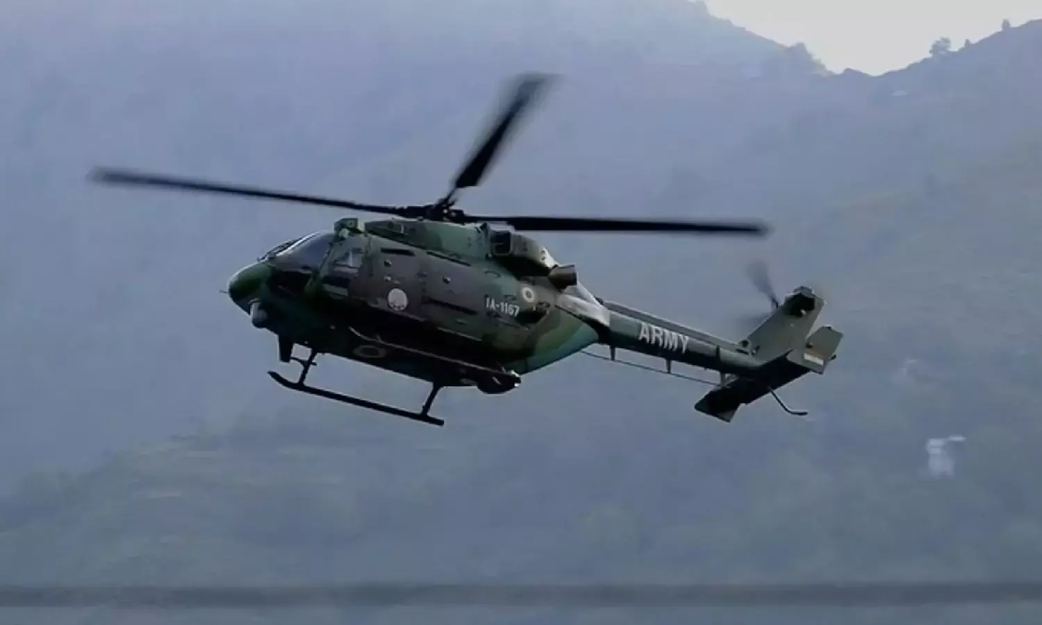 Helicopter Crash News: अरुणाचल प्रदेश में थलसेना का हेलीकॉप्टर क्रैश, पायलट लापता, बचाव अभियान जारी