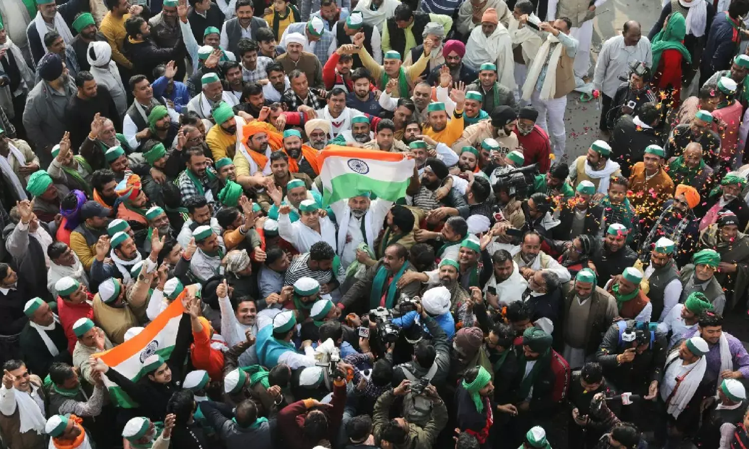 Delhi Kisan Mahapanchayat: दिल्ली के रामलीला मैदान में किसान महापंचायत आज, सरकार पर लगाए वादाखिलाफी के आरोप