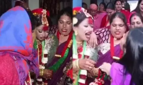 Viral Video: दुल्हन की विदाई में दोस्त की हरकत से लोग हुए हैरान, वीडियो हुआ वायरल, लोग करने लगे कमेंट...