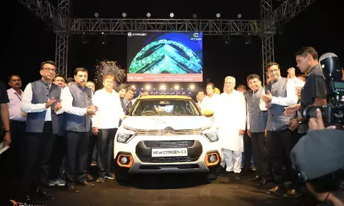 रायपुर एक्सपो: छूट का लाभ कहीं चूक न जाए.. 3 हजार से 5 लाख तक का फायदा, संडे की शाम ऑटो एक्सपो के नाम, फैशन शो व डांस ग्रुप की रही धूम