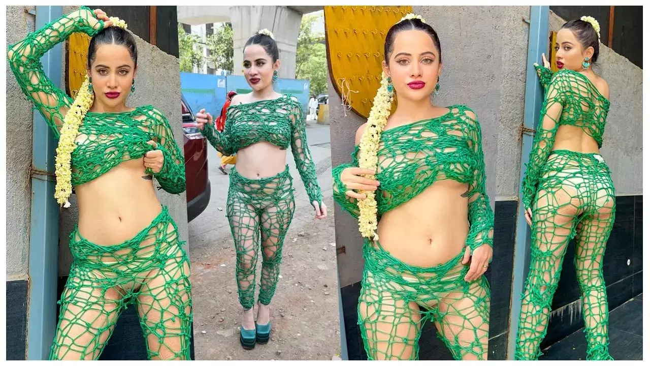 Urfi Javed: उर्फी जावेद का नया बखेड़ा: हरे रंग का जाल पहनकर सड़कों पर निकलीं सोशल मीडिया क्वीन, यूजर्स बोले- अल्लाह इसे...