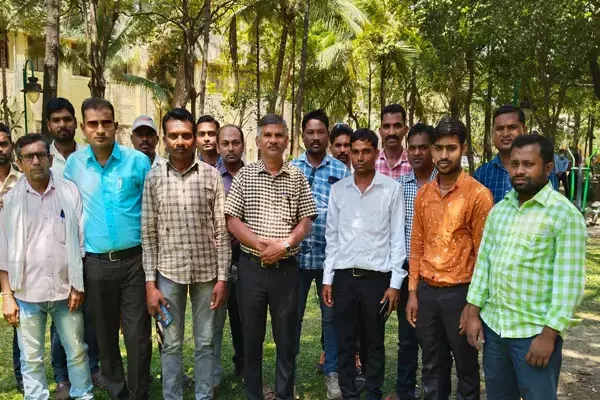 aniyamit karmachari sangathan: छत्तीसगढ़ में नियमितीकरण की मांग को लेकर अर्धनग्न प्रदर्शन, अनियमित कर्मचारी संगठन इस दिन करेंगे सीएम हाउस का घेराव, प्रदेशभर से जुटेंगे 54 संगठन