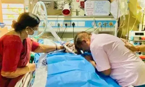 Chhattisgarh Assembly Election 2023 अमित जोगी का भावुक संदेश - पापा के अंतिम समय में साथ नहीं रह पाया था, अब मम्मी के साथ यह नहीं दोहरा सकता; राजनीति के लिए पूरी उम्र पड़ी है