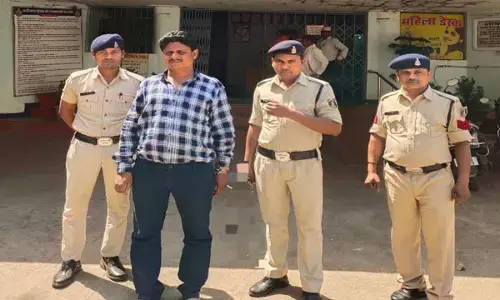 Dhamtari Police: पुलिस की नौकरी लगाने के नाम पर ठगी, खुद को बताता था ऊंची पहुंच वाला, अब पकड़ाया
