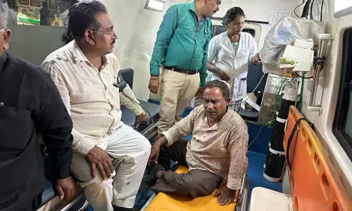 Bilaspur News कांग्रेस के लोकतंत्र बचाओ कार्यक्रम के दौरान मंच गिरा, विधायक शैलेष पांडे, रश्मि सिंह गिरी, चंदन यादव को आई चोट