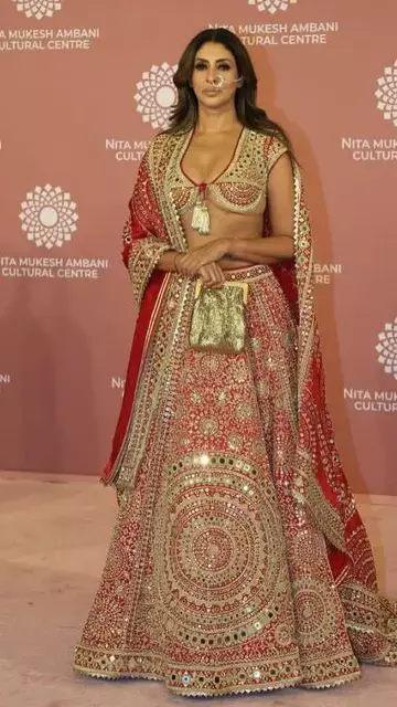 Shweta Bachchan Photo: श्वेता बच्चन का रॉयल लुक देख आप भी हो जाएंगे उनके फैन, देखें फोटोज