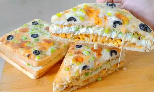 Pizza sandwich recipe : सैंडविच के अंदर पिज़्जा का सरप्राइज, सब पूछेंगे, दोबारा कब बनेगा
