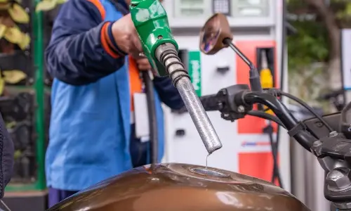 Petrol Diesel Rate Today:  क्या है आपके शहर में पेट्रोल – डीजल का ताजा रेट, देखें पेट्रोल–डीजल के लेटेस्ट रेट लिस्ट