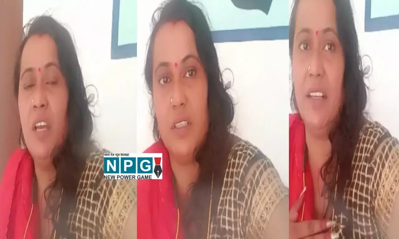 Mahasamund News: CG पुलिसिया जुल्म: रसोईया संघ की प्रदेश अध्यक्ष का बाल खींचकर ले गई पुलिस, वीडियो जारी कर पुलिस पर लगाई गंभीर आरोप...