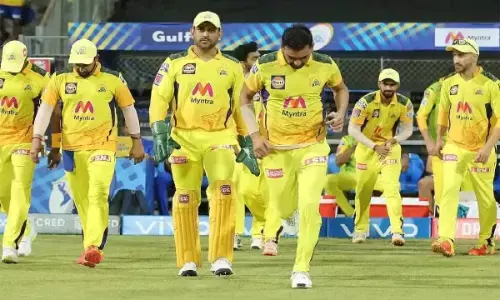 IPL 2023 CSK: आईपीएल में MS धोनी की टीम CSK को लगा बड़ा झटका, इंजरी के कारण लंबे समय के लिए बाहर हुआ ये स्टार ऑलराउंडर...