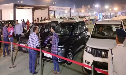 Raipur Auto Expo News: ऑटो एक्सपो मेला 18 अप्रैल तक, रोड टैक्स में 50 फीसदी की छूट...