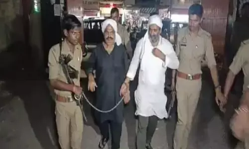 Atiq Ahmed Murder: अतीक-अशरफ की हत्या के बाद पूरे यूपी में धारा 144 लागू, जांच के लिए 3 सदस्यीय न्यायिक पैनल की घोषणा