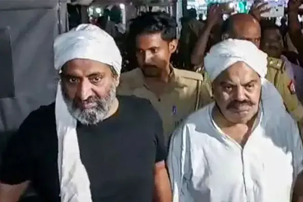 Ateeq-Ashraf murder: अतीक, अशरफ के हत्यारों के खिलाफ इन धाराओं पर FIR दर्ज, प्रदेश में नाम कमाने दिया हत्याकांड को अंजाम...