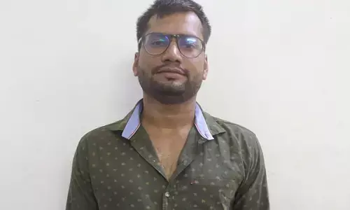 Chhattisgarh News- कांस्टेबल गिरफ्तार: पुलिस विभाग में नौकरी लगाने के नाम पर युवाओं से 16 लाख की ठगी, खुद को बताता था अफसर