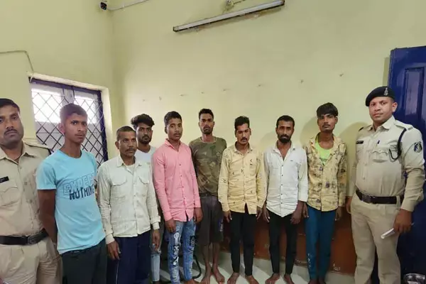 Bemetara Violence News: बिरनपुर में पिता पुत्र हत्या मामले में 8 आरोपी गिरफ्तार, सभी को भेजा गया जेल...