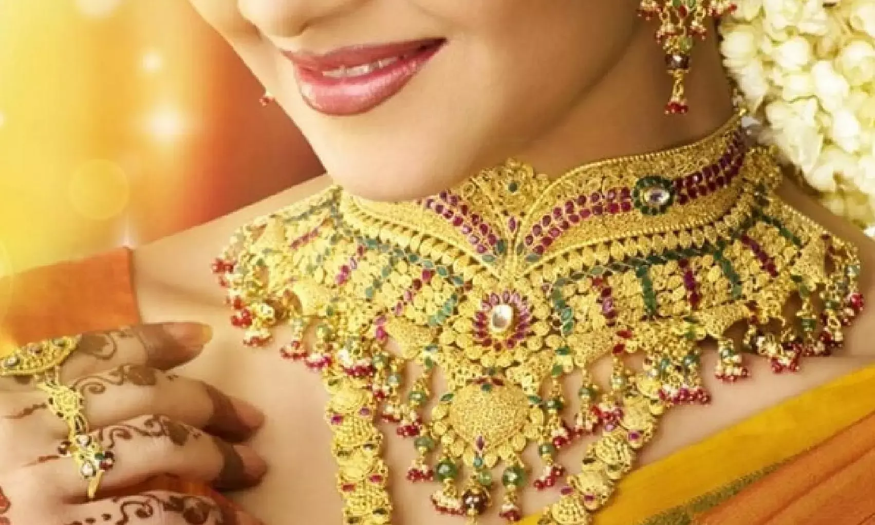 Gold Silver Rate Today 18 April:  सोना-चांदी हुआ सस्ता, जानें आज क्या है 10 ग्राम गोल्ड का रेट