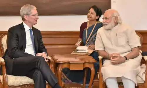 Tim Cook Modi: एप्पल के CEO टिम कुक ने की PM मोदी से मुलाकात, मुंबई के बाद अब दिल्ली में खुलेगा स्टोर