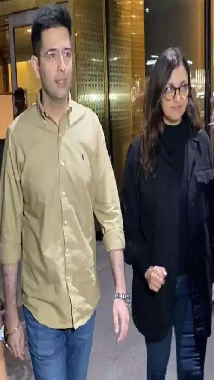 परिणीति-राघव चड्ढा का हुआ रोका, अक्टूबर महीनें के इस दिन को होगी शादी...