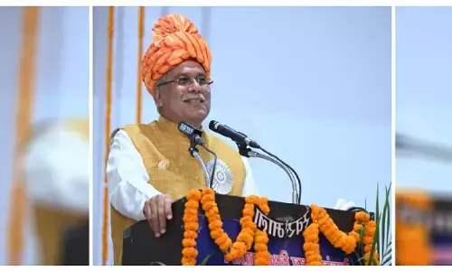 Video सीएम के नंबर कम आए तो? सीएम भूपेश बघेल ने छात्रों से पूछा – पीजी कर लूं लेकिन डर इस बात का है कि...