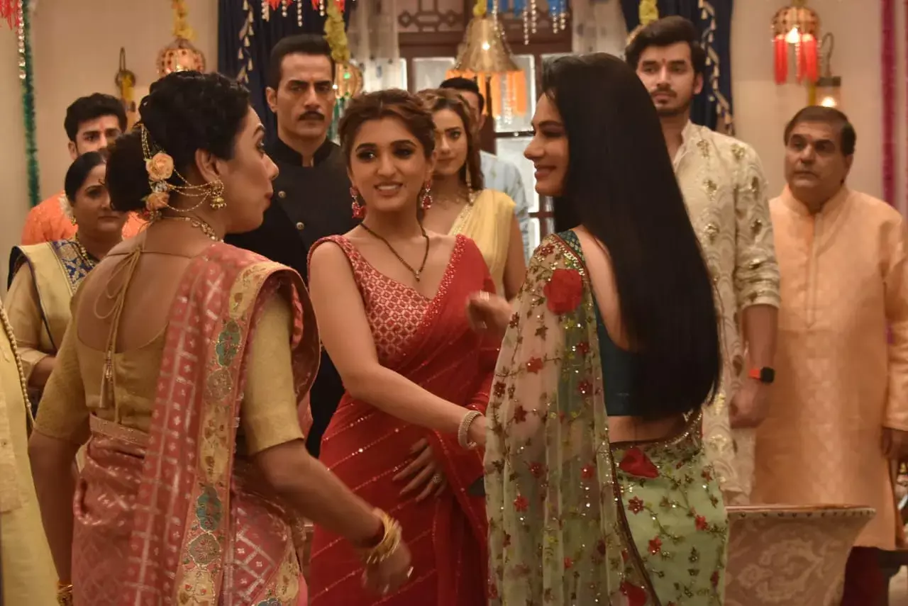 Anupamaa 01 August 2023: अनुपमा ने छोड़ा काव्या का साथ, अनिरुद्ध ने बच्चे को अपनाने से किया इनकार