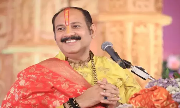 Bhilai News पंडित प्रदीप मिश्रा की शिव कथा से दान पेटी चोरी: आंधी तूफान में जब बिजली चली गई, तब चोर दान पेटी ले उड़े, चेन स्नेचिंग और कैश पार...