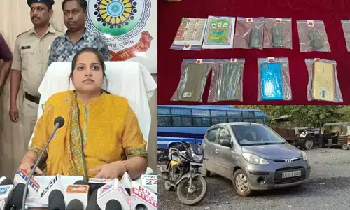 Raigarh News: छत्तीसगढ़ में छॉलीवुड कलाकार गिरफ्तार, आवाज बदलकर एक ही परिवार की कई महिलाओं को लगाया 15 लाख का चूना, किस्से सुन आप रह जाएंगे हैरान