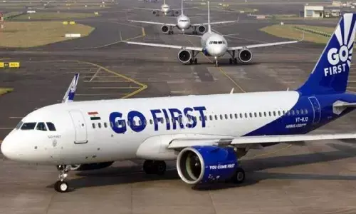 Go First: गो फर्स्ट की उड़ानें रद्द होने से यात्री परेशान, शिकायत- एयरपोर्ट पर भी कोई नहीं दे रहा सही जानकारी