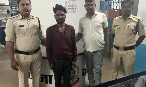 Bilaspur News-बच्चे की मौत का बदला लेने की हत्या, फिर स्कूटी से शव को झाड़ियों में फेंका...नर्सिंग छात्र की हत्या का खुलासा