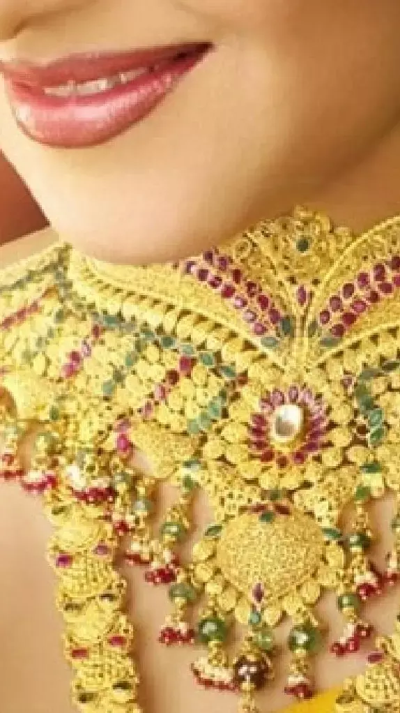 Gold Silver Rate Today 06 May:  फिर बढ़े सोने-चांदी के दाम, खरीदारी से पहले जानें 10 ग्राम 22 कैरेट गोल्ड का रेट