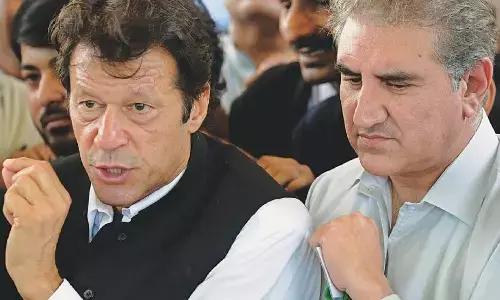 Imran Khan News: इमरान खान की बढ़ी मुश्किलें, कोर्ट ने 8 दिन की रिमांड पर भेजा, जानिए अब क्या होगा?